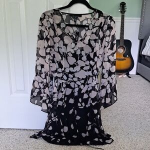 White House Black Market Floral Pattern Dress